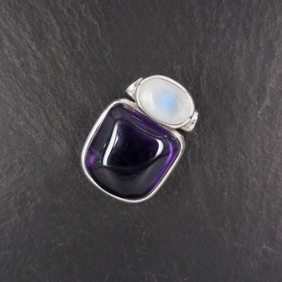 Amethyst - Anhänger mit Mondstein (S9)